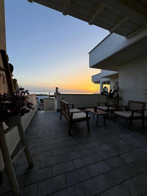 Appartamento Casa Mira Luxury Sea House Fco Airport Fiumicino Esterno foto