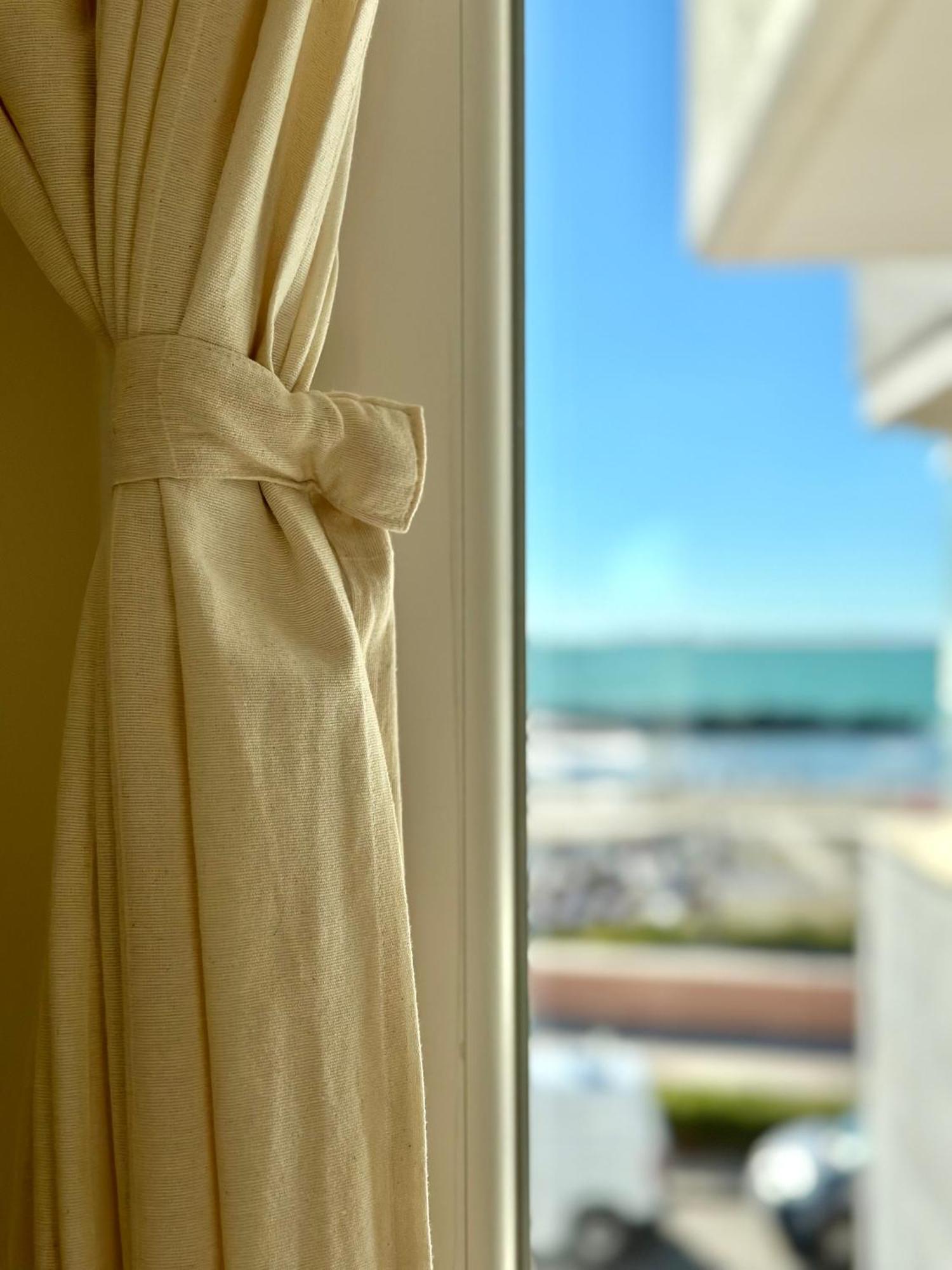 Appartamento Casa Mira Luxury Sea House Fco Airport Fiumicino Esterno foto